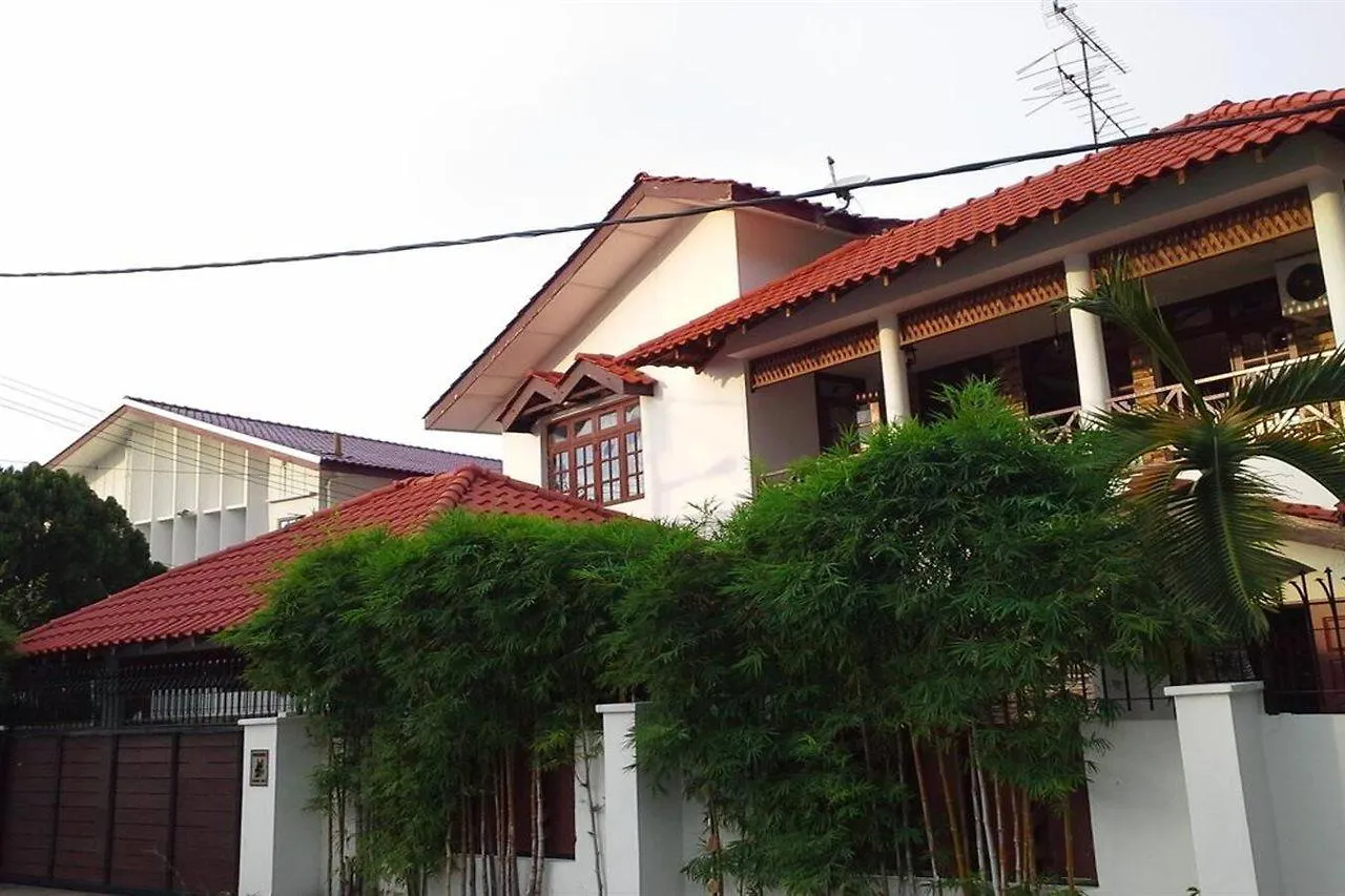 Baan Talay Homestay By The Beach Tanjung Bungah  Tanjung Bungah (Penang)